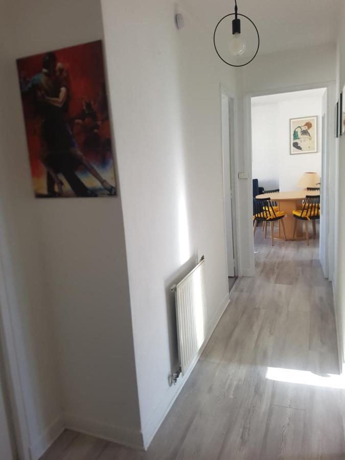 Logement Entier - Appartement T4 Hypercentre Dans Une Rue Calme - Stationnement Gratuit Тарб Екстериор снимка